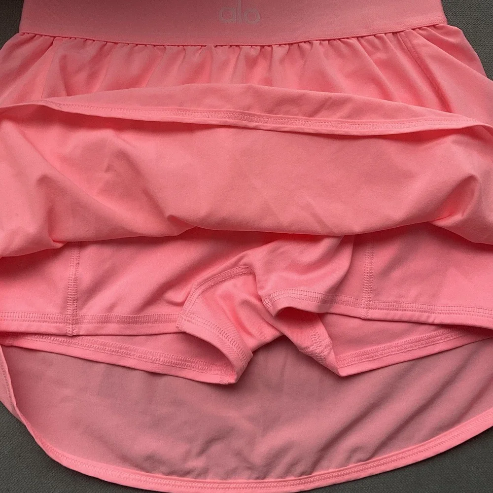 Alo Yoga Match Point Tennis Skirt Neon Bubblegum XS